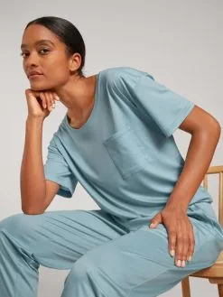 Calida 100% Nature Dreams Kurzarm-Shirt, Cradle To Cradle Certified® Blue Satin 19 Calida 100% Nature Dreams Kurzarm-Shirt, Cradle To Cradle Certified® Blue Satin -Unterwäsche Verkäufe Calida 100 Nature Dreams Kurzarm Shirt Compostable blau 14690 473 7