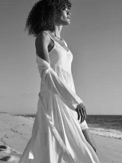 Calida 100% Nature Romance Kimono, Länge 120cm, Cradle To Cradle Certified® Star White -Unterwäsche Verkäufe Calida 100 Nature Romance Kimono Laenge 120cm Compostable weiss 64292 910 neu