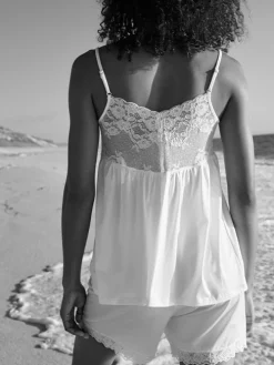 Calida 100% Nature Romance Kurz-Pyjama, Cradle To Cradle Certified® Star White -Unterwäsche Verkäufe Calida 100 Nature Romance Kurz Pyjama Compostable weiss 44192 910 2