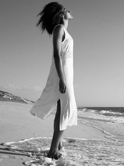 Calida 100% Nature Romance Nachthemd, Länge 120cm, Cradle To Cradle Certified® Star White 5 Calida 100% Nature Romance Nachthemd, Länge 120cm, Cradle To Cradle Certified® Star White – Bild 3