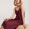 Calida Glamorous Nights Nachthemd Mit Spaghettiträgern, Länge 120cm Dark Cherry -Unterwäsche Verkäufe Calida Glamorous Nights Nachthemd Laenge 120cm rot 34097 177
