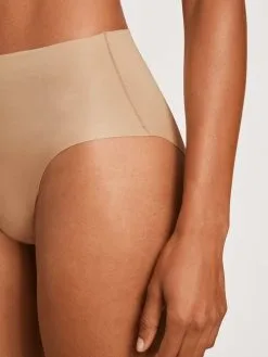 Calida Natural Skin Seamless-Midi-Slip, Cradle To Cradle Certified® Irish Cream 10 Calida Natural Skin Seamless-Midi-Slip, Cradle To Cradle Certified® Irish Cream -Unterwäsche Verkäufe Calida Natural Skin Seamless Midi Slip Compostable beige 22239 944 3
