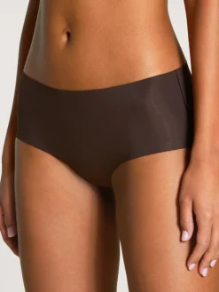 Calida Natural Skin Seamless-Panty, Low Cut, Cradle To Cradle Certified® Espresso Brown