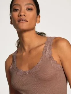 Calida Richesse Lace Top Ohne Arm, Wolle & Seide Truffle Brown -Unterwäsche Verkäufe Calida Richesse Lace Top ohne Arm aus Wolle Seide braun 12990 078 3