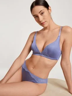 Calida Sensual Secrets Slip, Regular Cut Provence Blue -Unterwäsche Verkäufe Calida Sensual Secrets Slip regular cut violett 21932 371 3