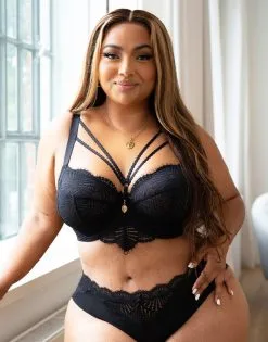 SugarShape BH "Lola" Black -Unterwäsche Verkäufe sugarshape bh panty lola black front editorial single bhs 90 107 5 hs 120 full 1