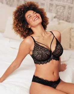 SugarShape BH "Valerie On Fire" Black 17 SugarShape BH "Valerie On Fire" Black -Unterwäsche Verkäufe sugarshape bh valerie on fire black front editorial single full 2