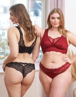 SugarShape Bralette "Eliana Velvet" Burgundy 18 SugarShape Bralette "Eliana Velvet" Burgundy -Unterwäsche Verkäufe sugarshape bralette bralette eliana velvet burgundy editorial double full 1