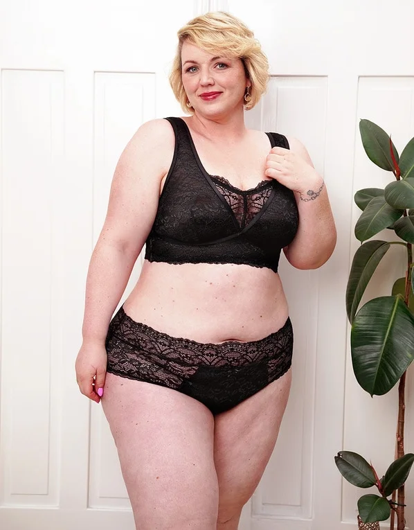 SugarShape Bralette "Eliana Satin" Black 9 SugarShape Bralette "Eliana Satin" Black – Bild 7