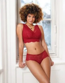 SugarShape Bralette "Emilia" Burgundy -Unterwäsche Verkäufe sugarshape bralette emilia burgundy front editorial single full 1