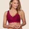 SugarShape Bralette "Suki" Bordeaux 2 SugarShape Bralette "Suki" Bordeaux -Unterwäsche Verkäufe sugarshape bralette sakana bordeaux front editorial single crop 3