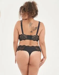 SugarShape String "Sophia" Black/beige -Unterwäsche Verkäufe sugarshape bralette string sophia back packshot model off white single bhs 85 107 5 hs 110 full 2