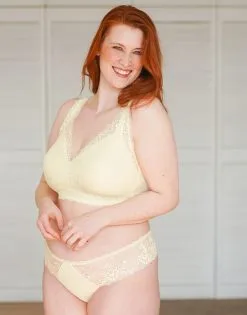 SugarShape String "Suki" Vanilla -Unterwäsche Verkäufe sugarshape bralette string suki vanilla front editorial single bhs 90 107 5 hs 115 full 2