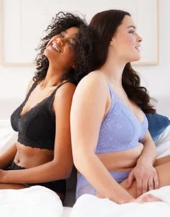 SugarShape Bralette "Suki" Cornflower -Unterwäsche Verkäufe sugarshape bralette suki cornflower front editorial double crop 1