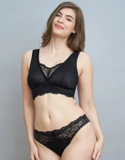 SugarShape Brazilian-Slip "Eliana Velvet" Black -Unterwäsche Verkäufe sugarshape brazilian slip eliana velvet black front packshot model darkgrey single full 2