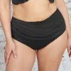 SugarShape Bikini-High-Waist-Panty "Valencia" Black 2 SugarShape Bikini-High-Waist-Panty "Valencia" Black -Unterwäsche Verkäufe sugarshape highwaist panty valencia black front editorial single crop 1
