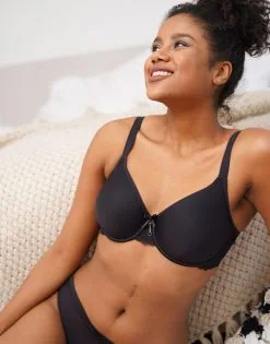 SugarShape BH "Lucy" Black -Unterwäsche Verkäufe sugarshape spacer bh lucy black front editorial single full 3