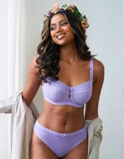 SugarShape BH "Sienna" Lavender -Unterwäsche Verkäufe sugarshape spitzen bh string sienna lavender front editorial single bhs 75 90 hs 105 full 1