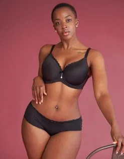 SugarShape BH "Pure Basic" Black -Unterwäsche Verkäufe sugarshape t shirt bh pure basic black front editorial single bhs 75 92 5 hs 105 full 1