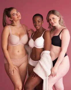 SugarShape BH "True" Black -Unterwäsche Verkäufe sugarshape t shirt bh true sand ivory black editorial triple full 1