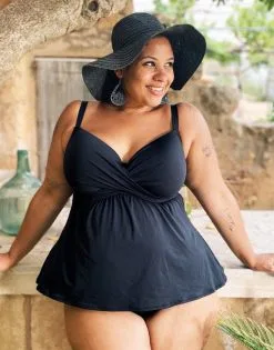 SugarShape Tankini-Top "Nizza" Black 20 SugarShape Tankini-Top "Nizza" Black -Unterwäsche Verkäufe sugarshape tankini top nizza front editorial single crop 2